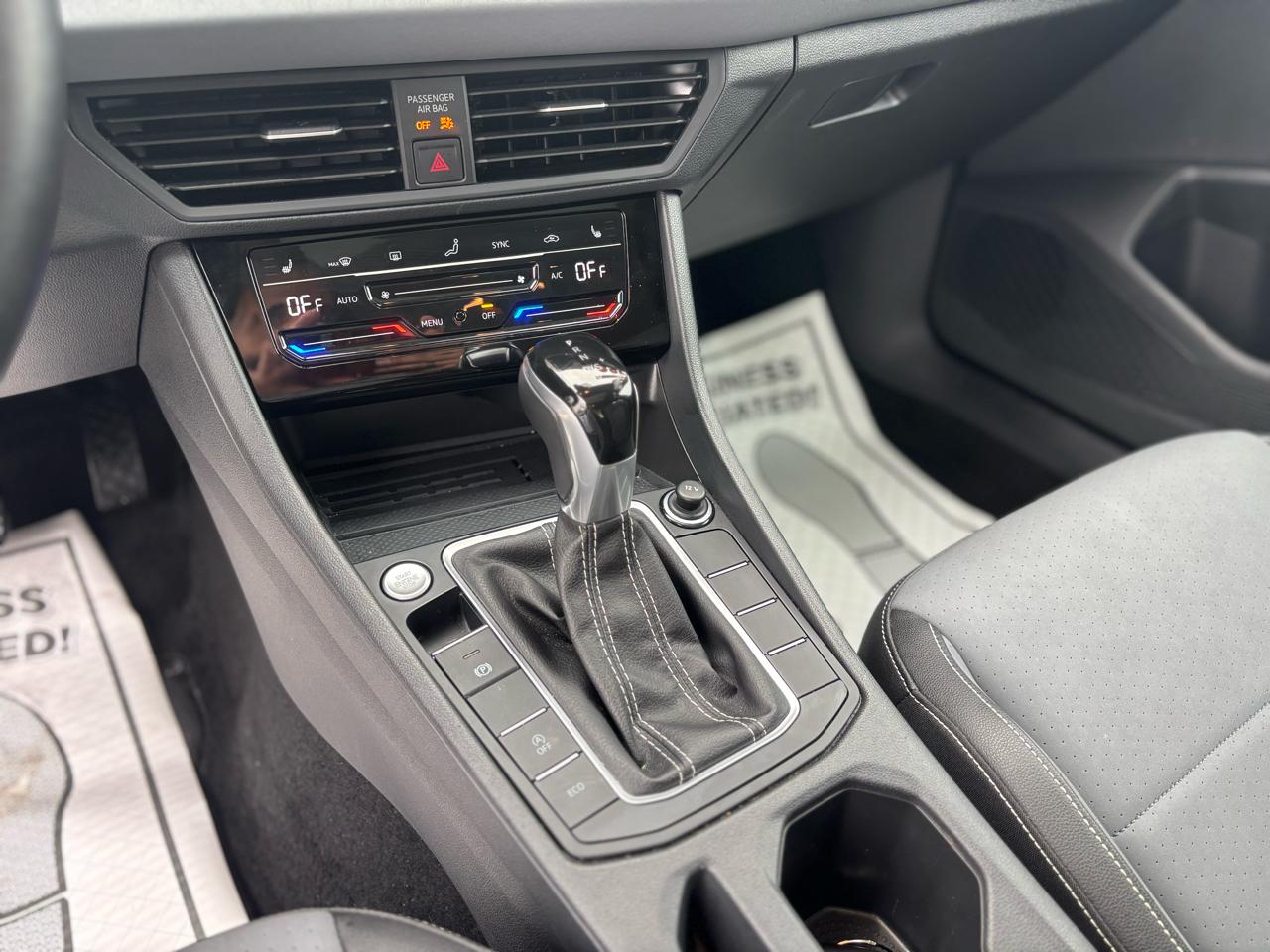 Volkswagen Jetta SE 2025