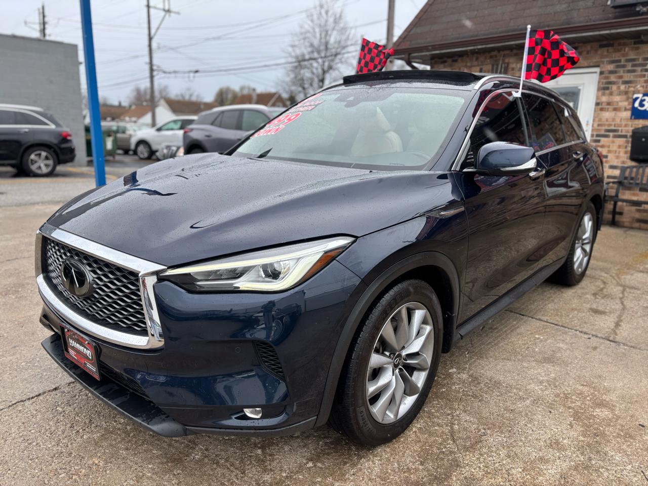 Infiniti QX50 ESSENTIAL AWD 2021