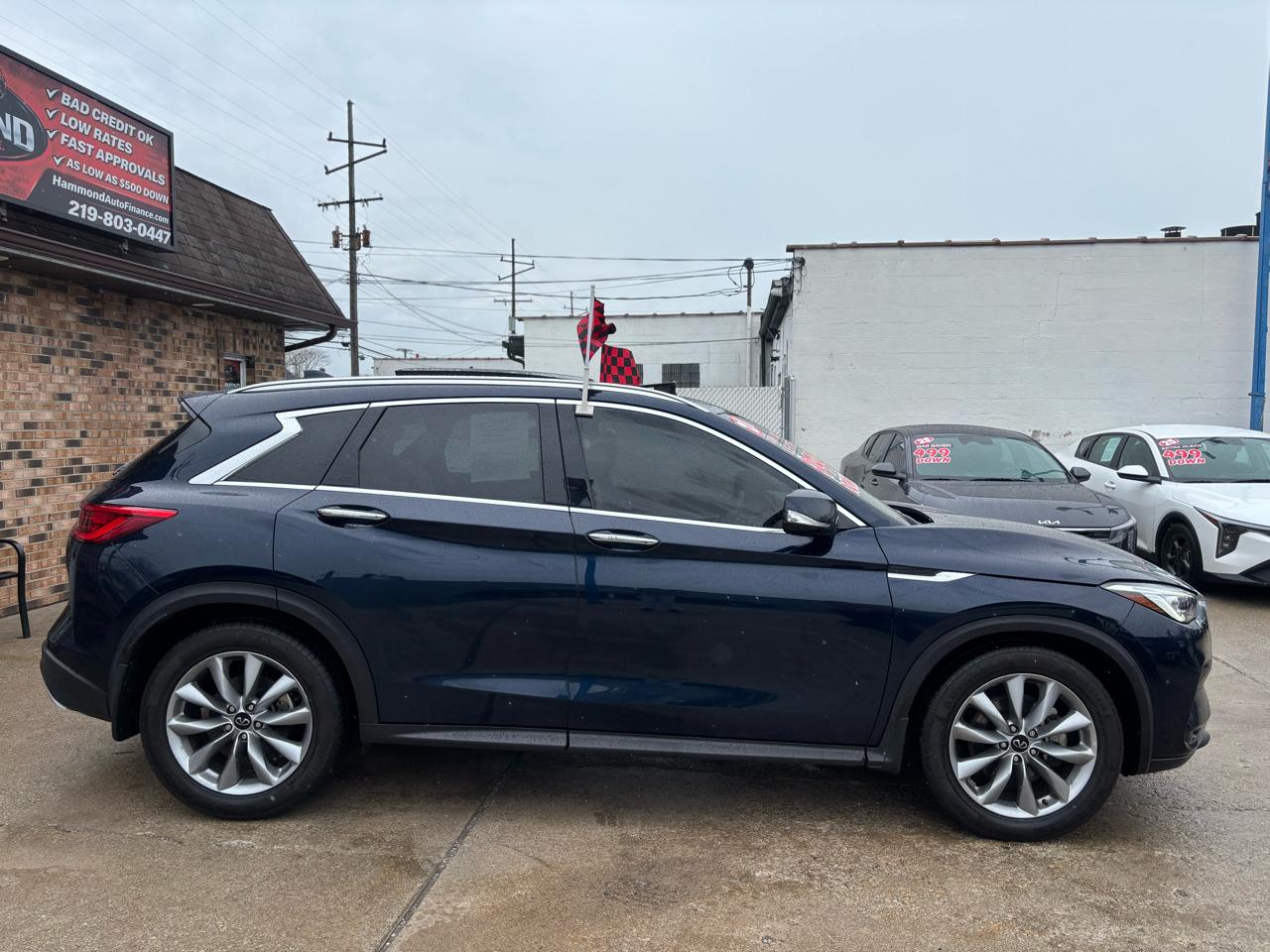 Infiniti QX50 ESSENTIAL AWD 2021