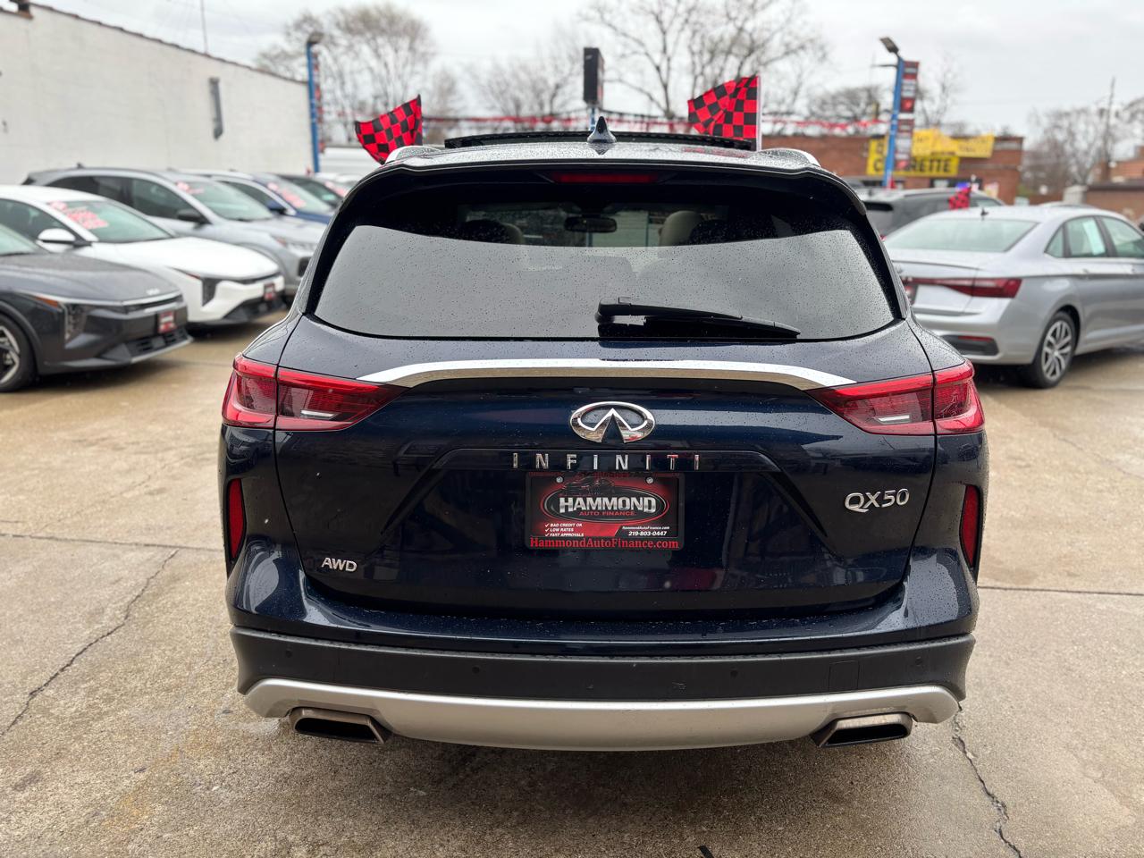 Infiniti QX50 ESSENTIAL AWD 2021
