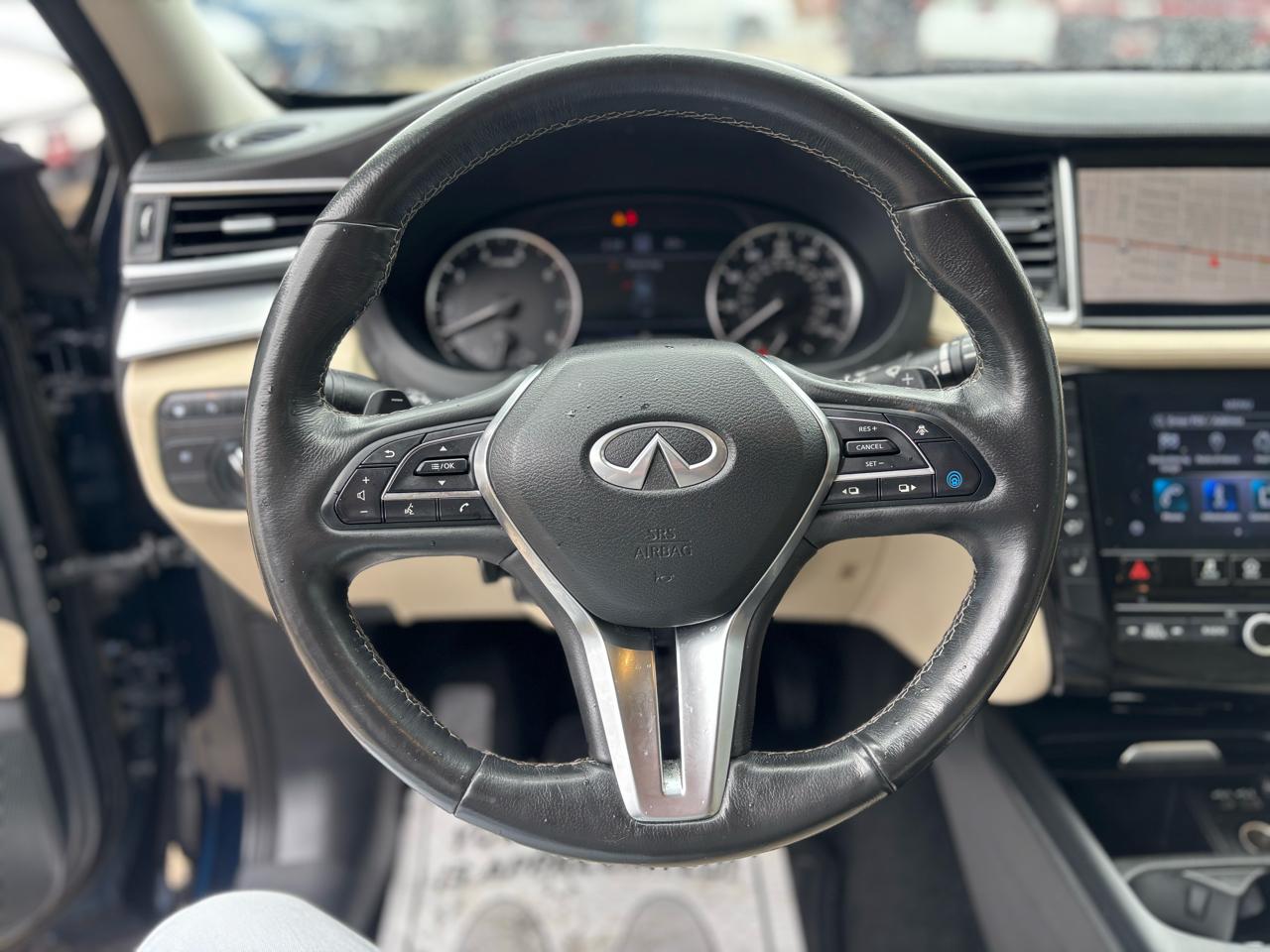 Infiniti QX50 ESSENTIAL AWD 2021