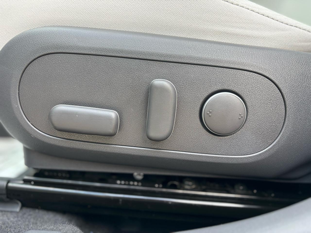 Hyundai Kona SEL AWD 2024