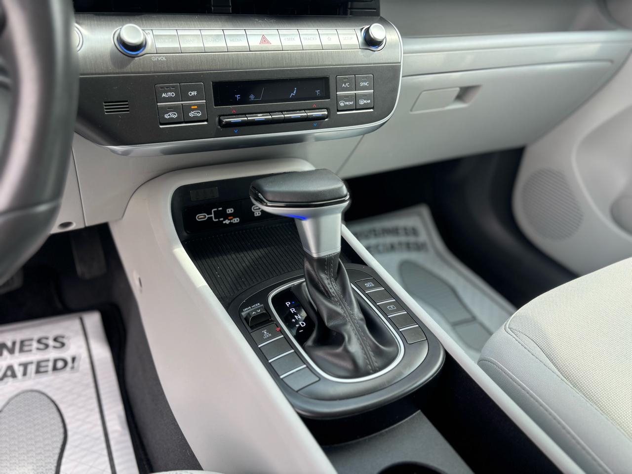 Hyundai Kona SEL AWD 2024