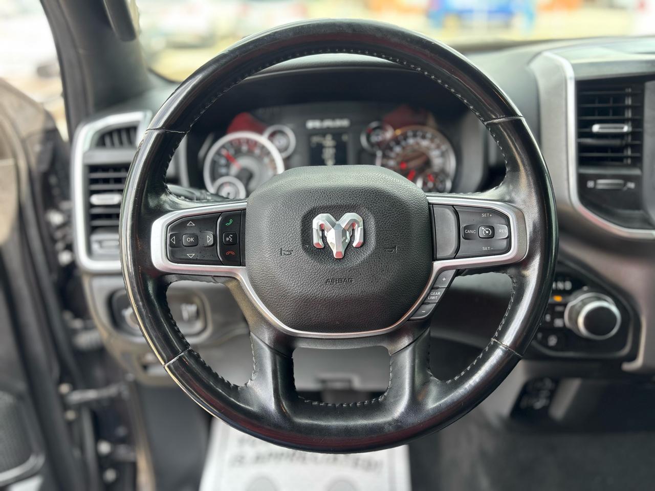 RAM 1500 Big Horn Quad Cab 4WD 2023