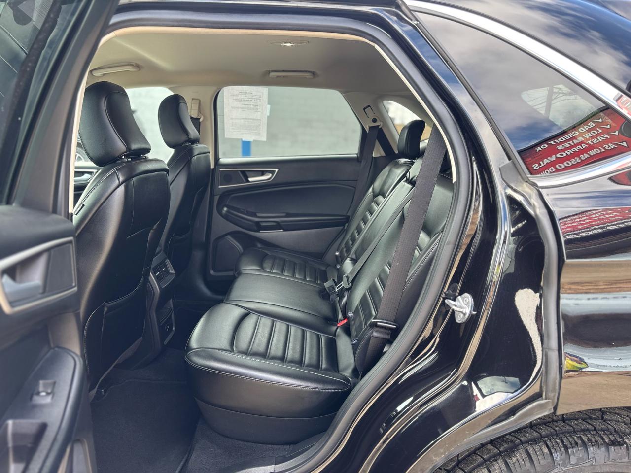 Ford Edge SEL AWD 2022