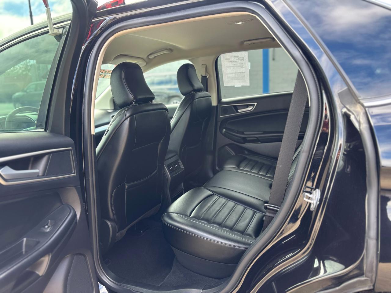 Ford Edge SEL AWD 2022