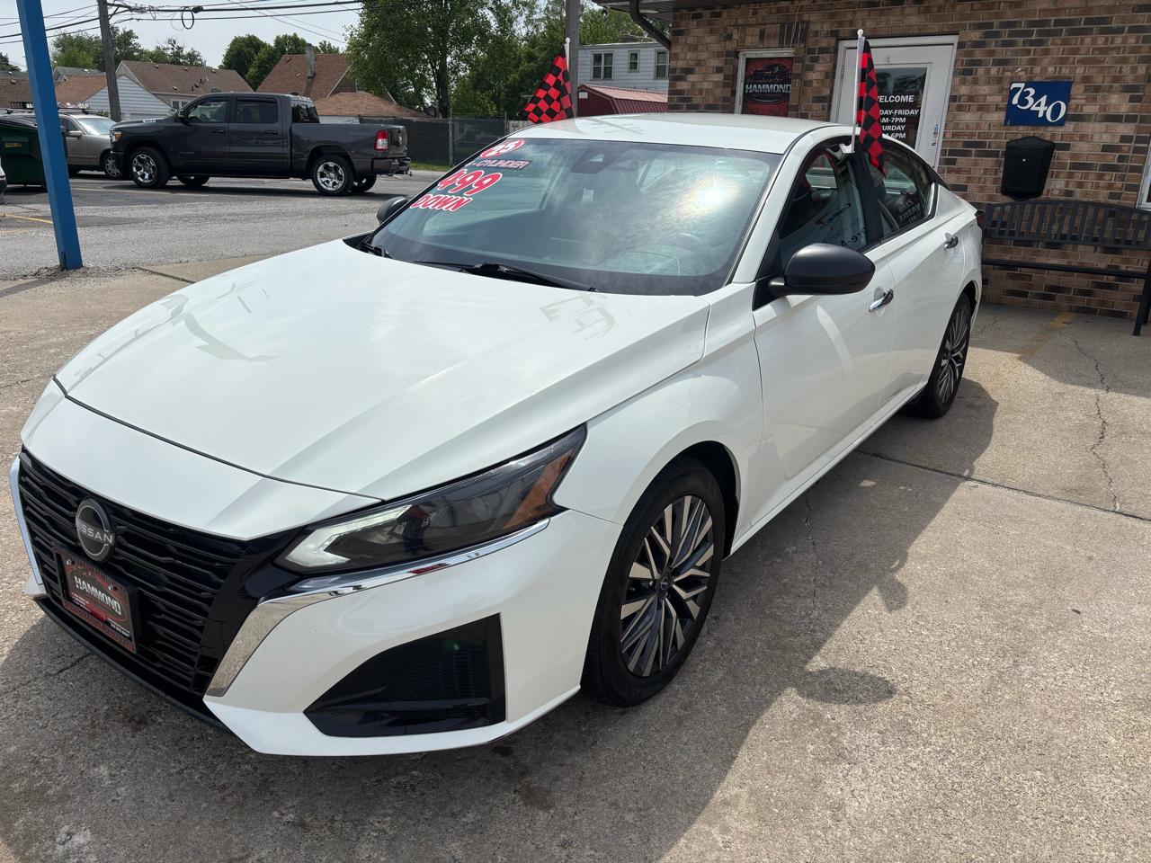 Nissan Altima SV 2025