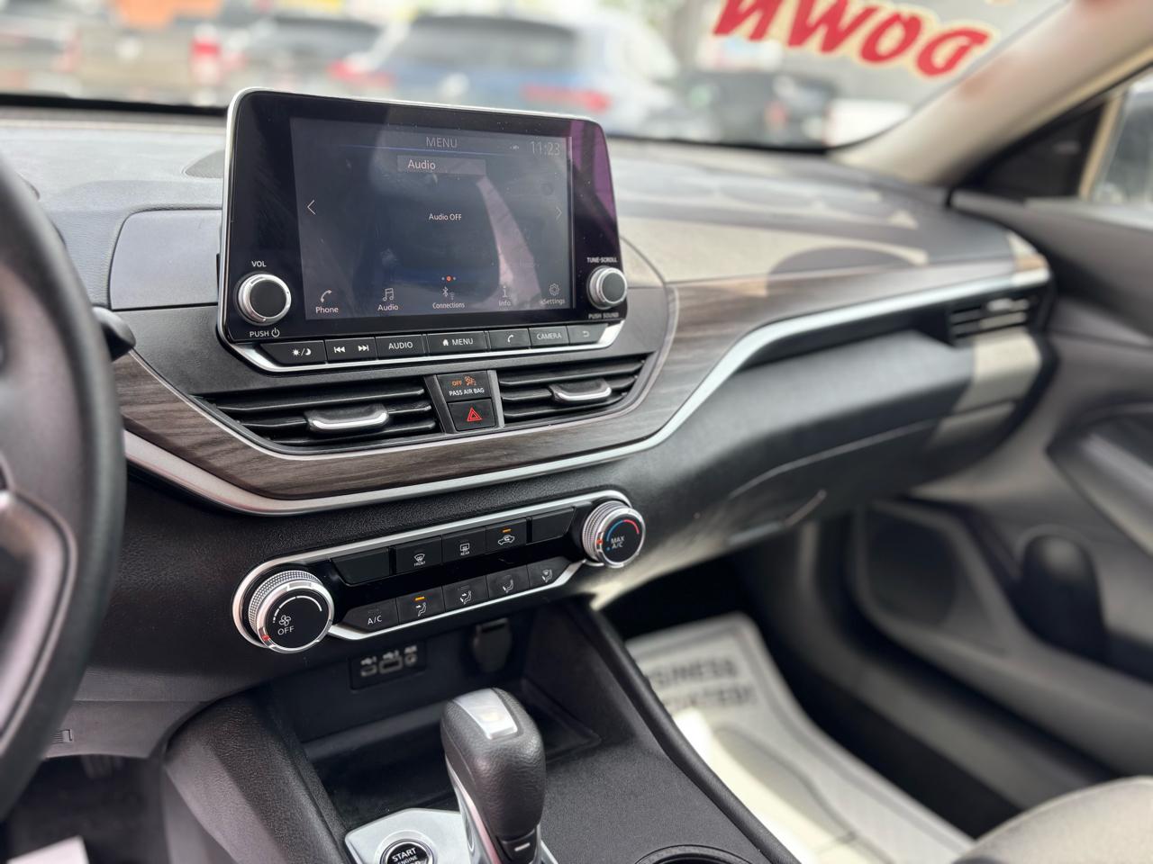 Nissan Altima SV 2025