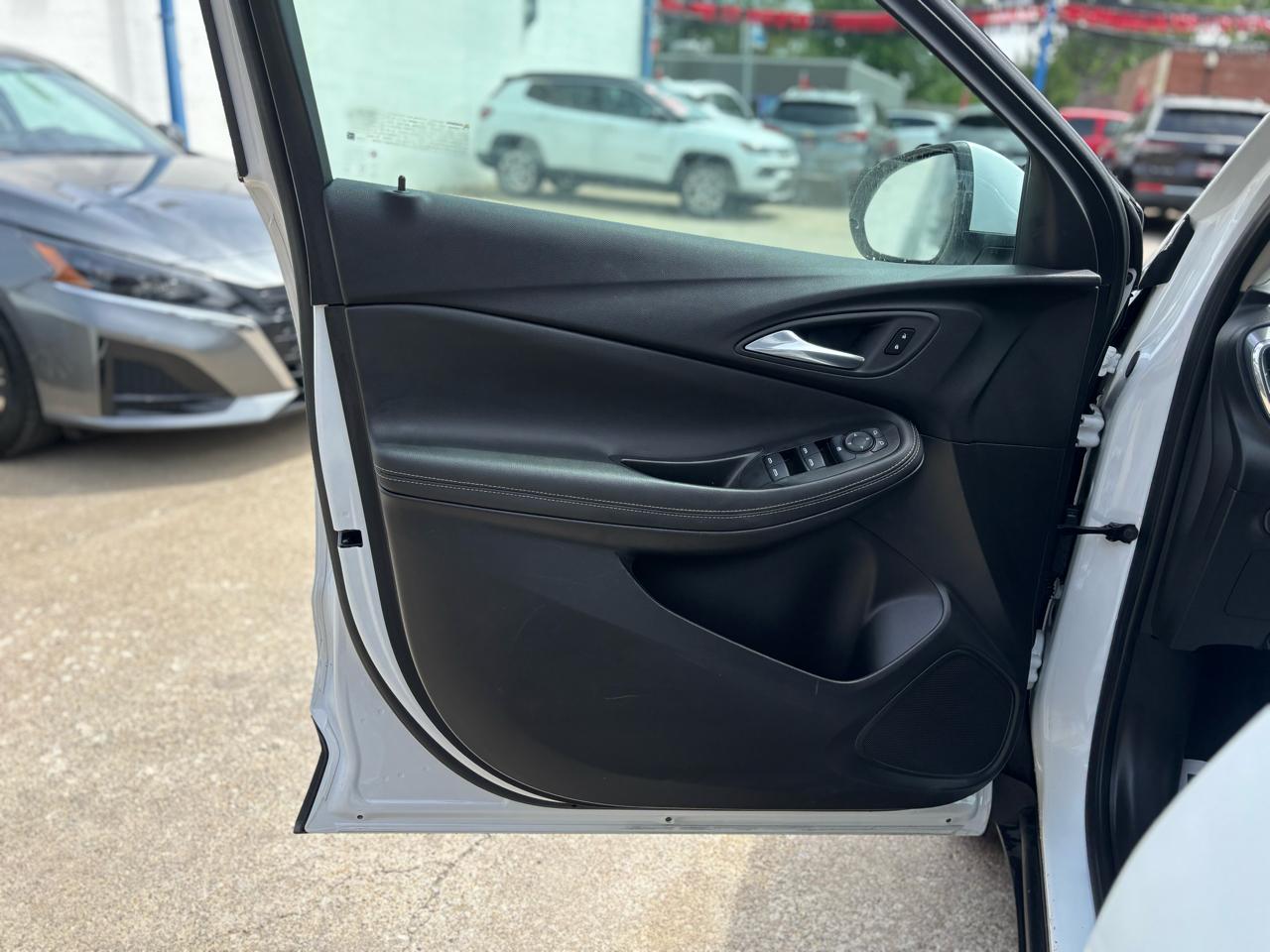 Buick Encore GX Preferred 2025