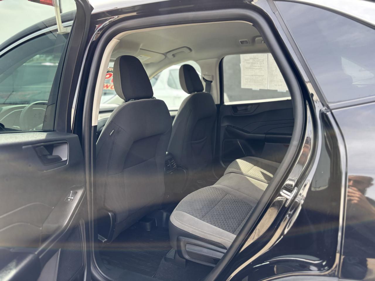 Ford Escape Hybrid SE AWD 2022