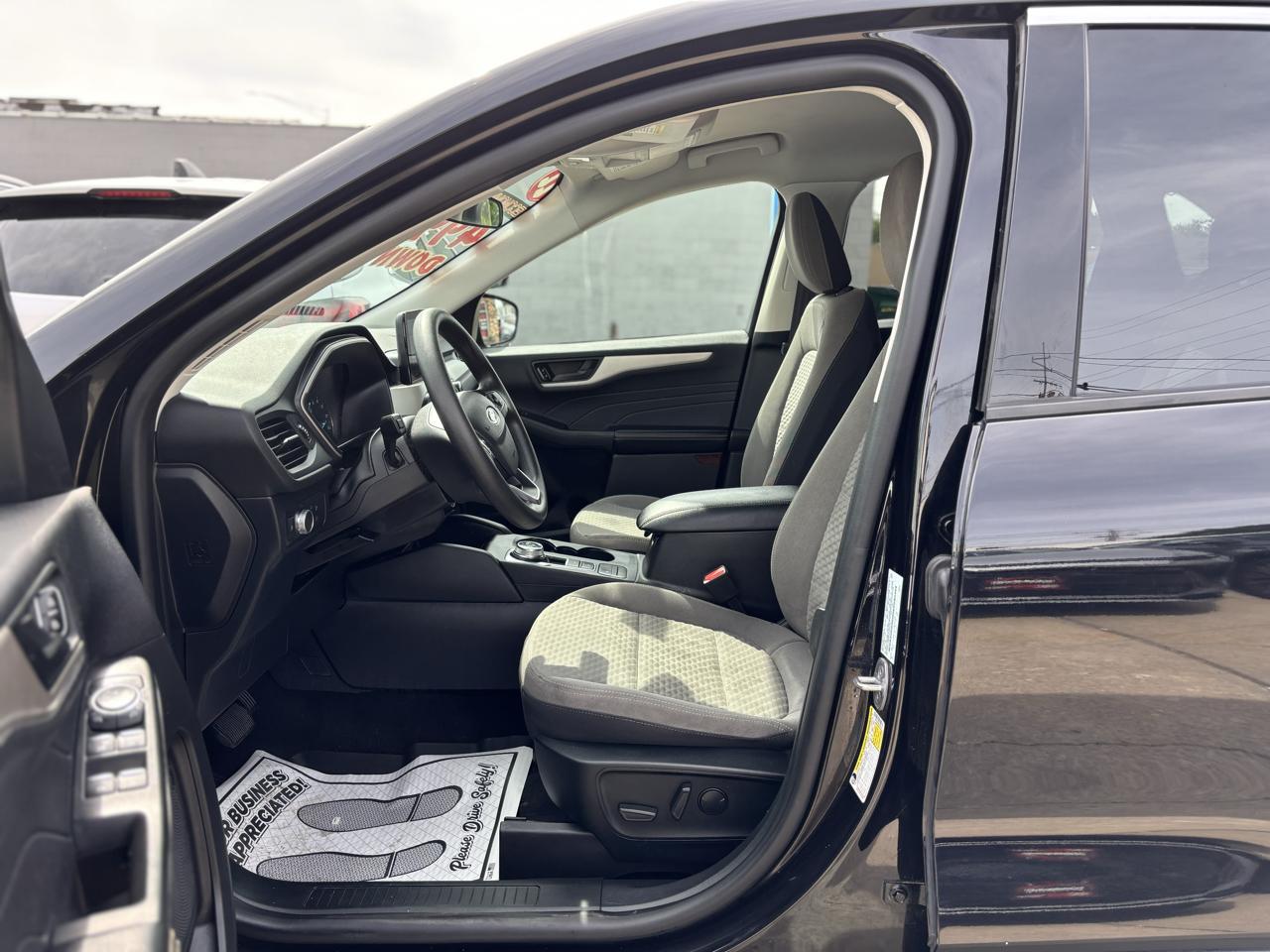Ford Escape Hybrid SE AWD 2022