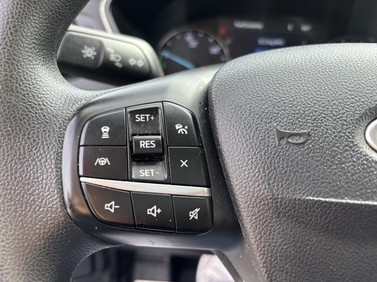 Ford Escape Hybrid SE AWD 2022