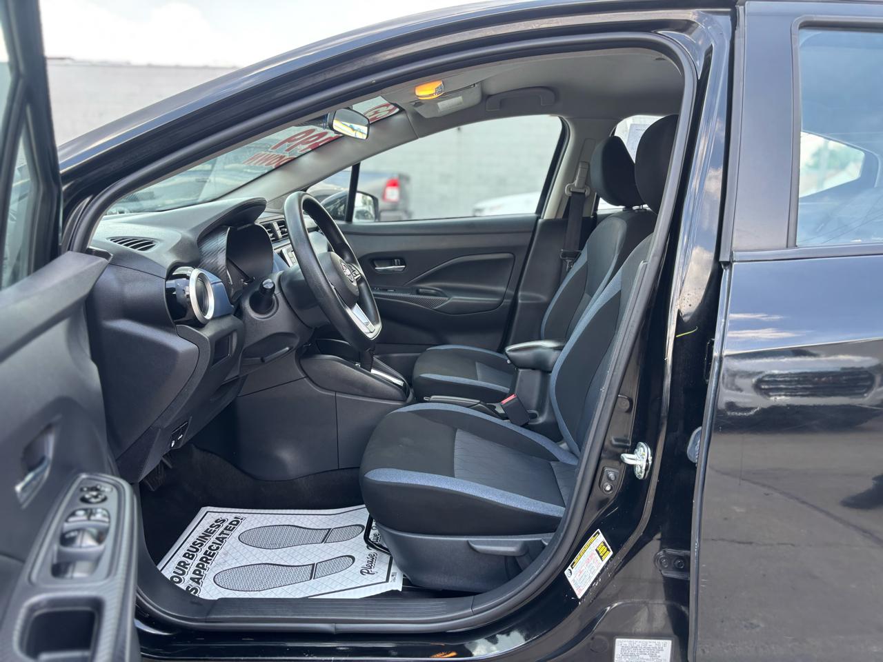 2025 Nissan Versa Sedan SV - Photo 26
