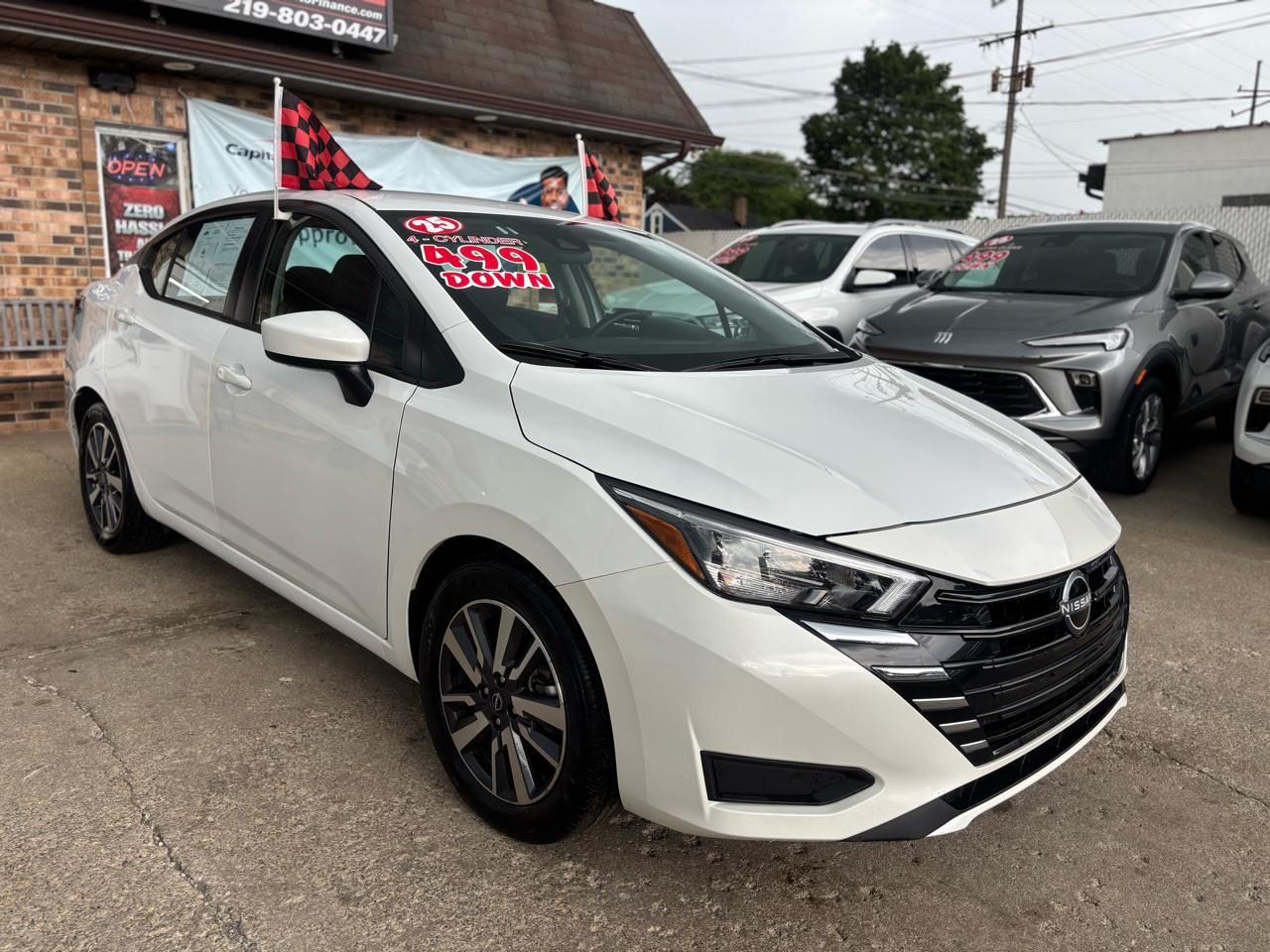 2025 Nissan Versa Sedan SV - Photo 8