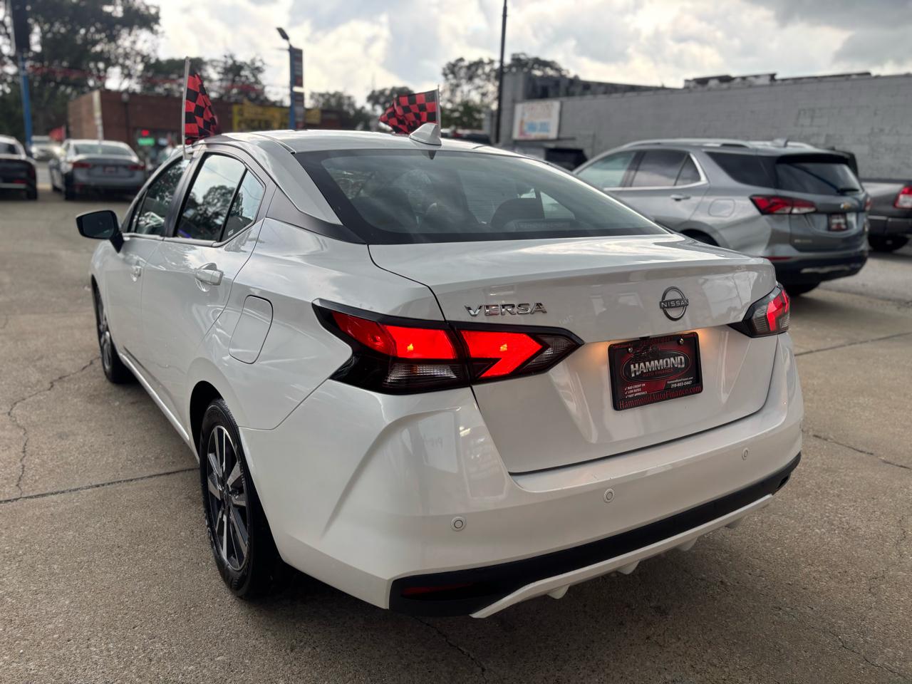 2025 Nissan Versa Sedan SV - Photo 14