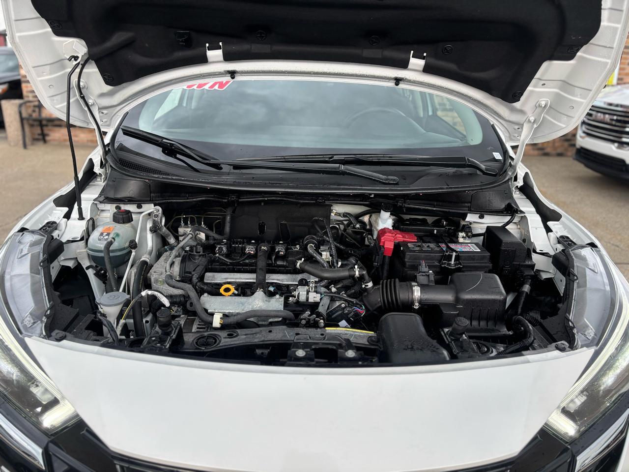2025 Nissan Versa Sedan SV - Photo 17