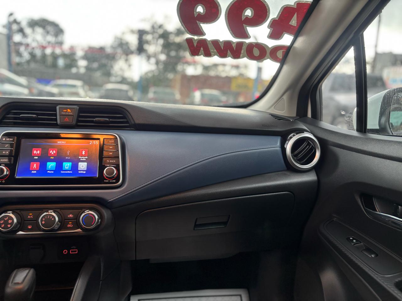 2025 Nissan Versa Sedan SV - Photo 23
