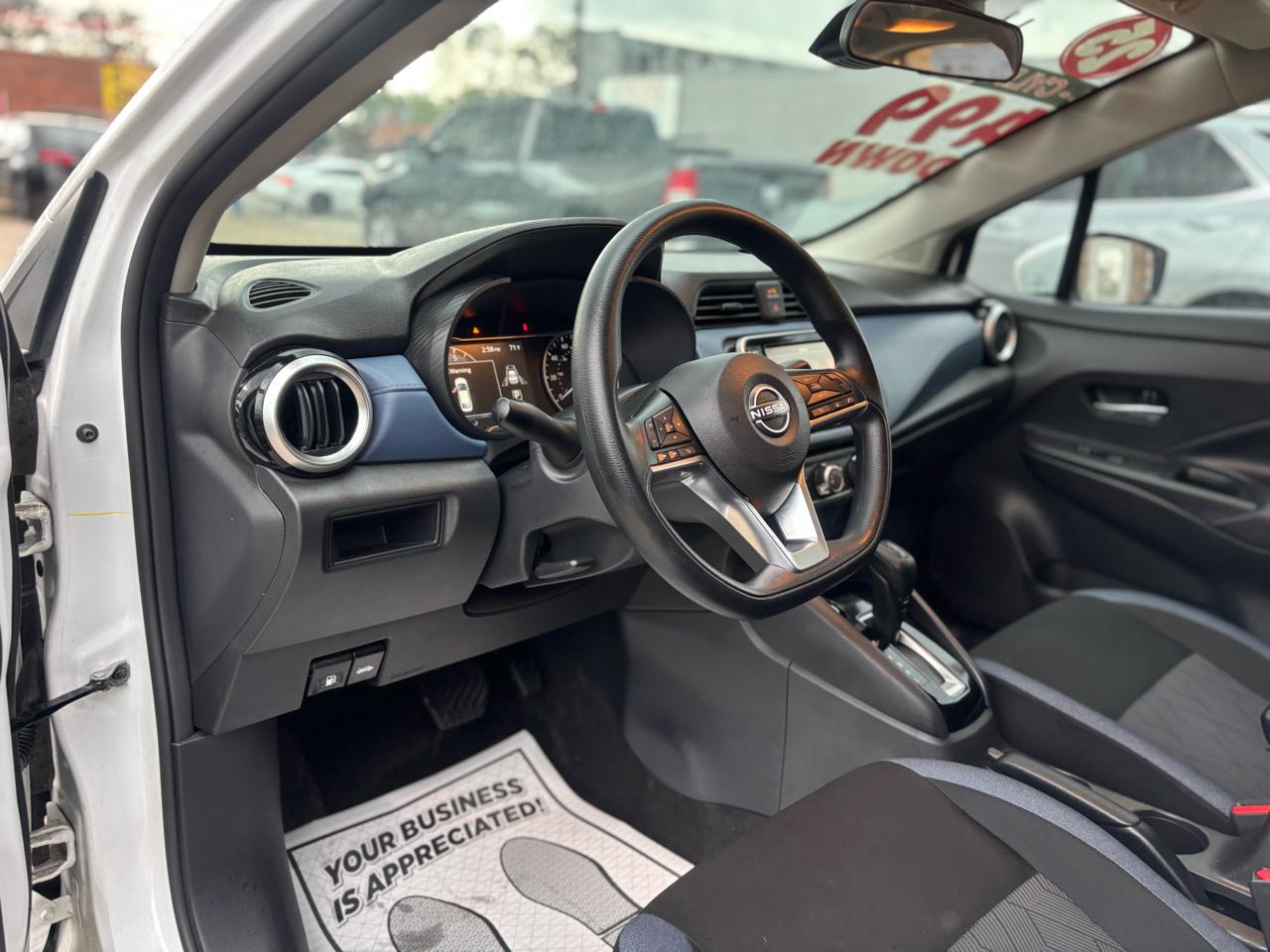 2025 Nissan Versa Sedan SV - Photo 27