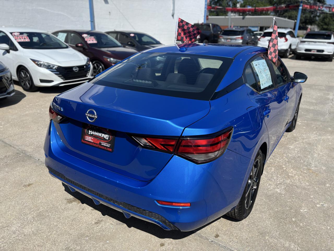 2025 Nissan Sentra SV - Photo 13