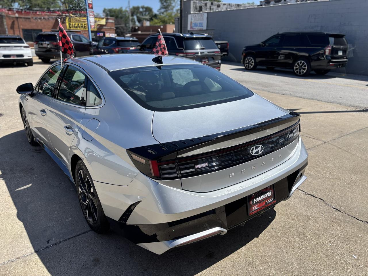 2025 Hyundai Sonata SEL - Photo 14