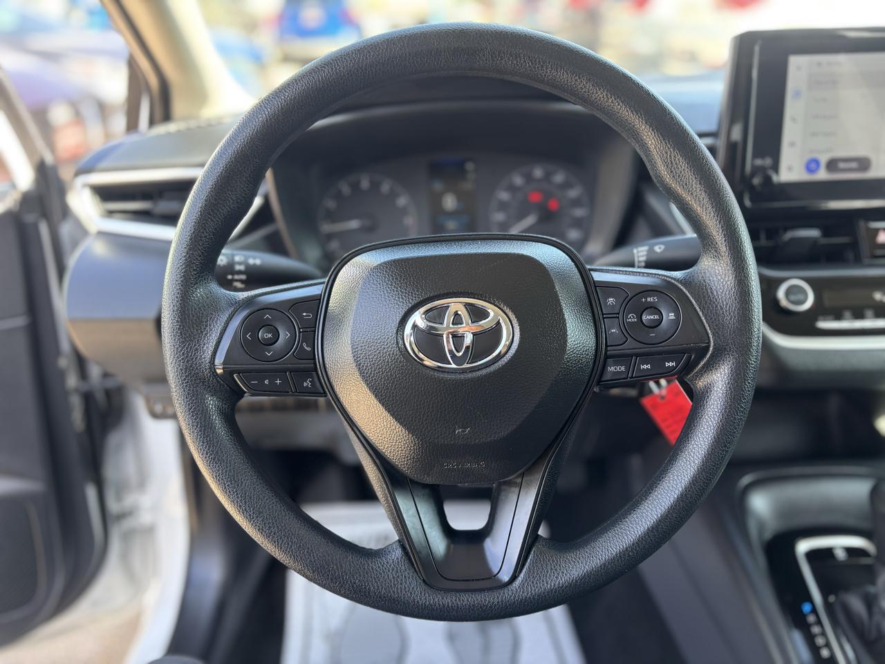 Toyota Corolla LE 2025