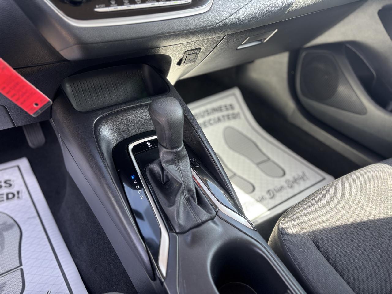 Toyota Corolla LE 2025