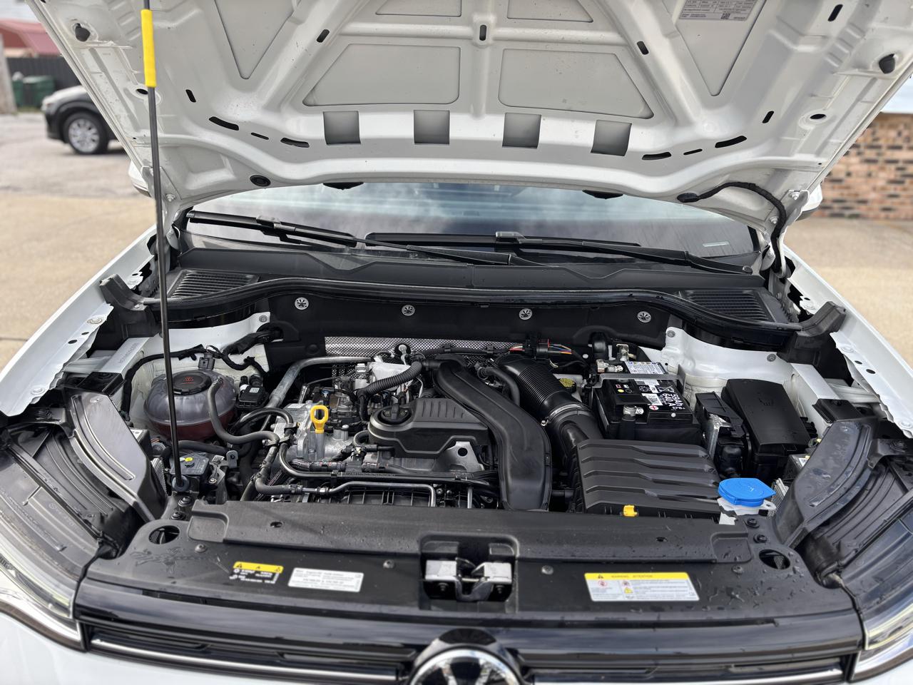 Volkswagen Taos SE 2025