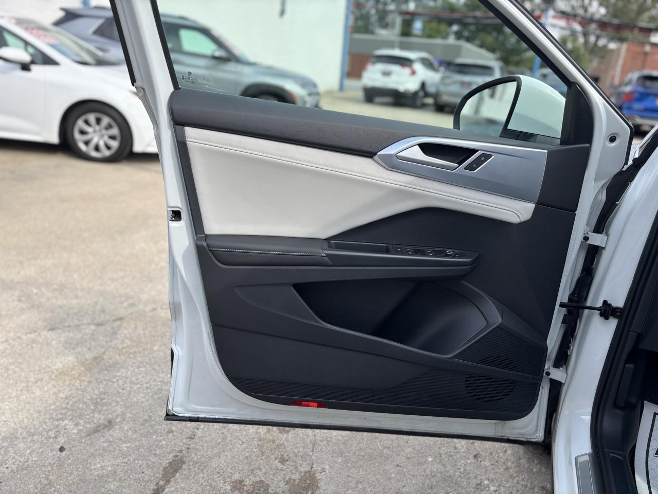 Volkswagen Taos SE 2025