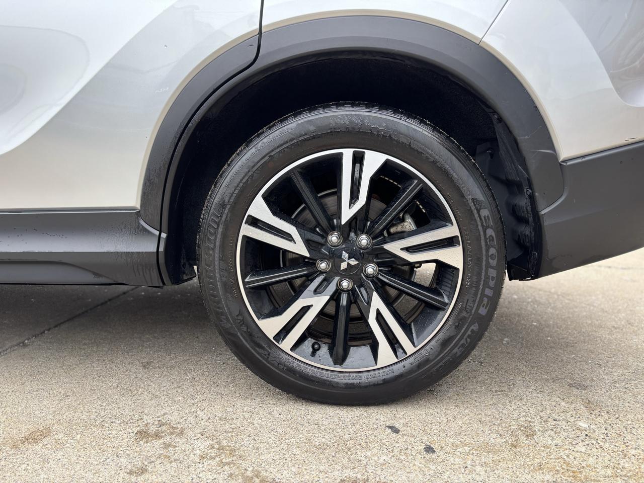 Mitsubishi Eclipse Cross SE AWD 2025