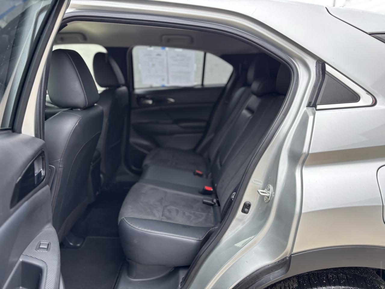Mitsubishi Eclipse Cross SE AWD 2025