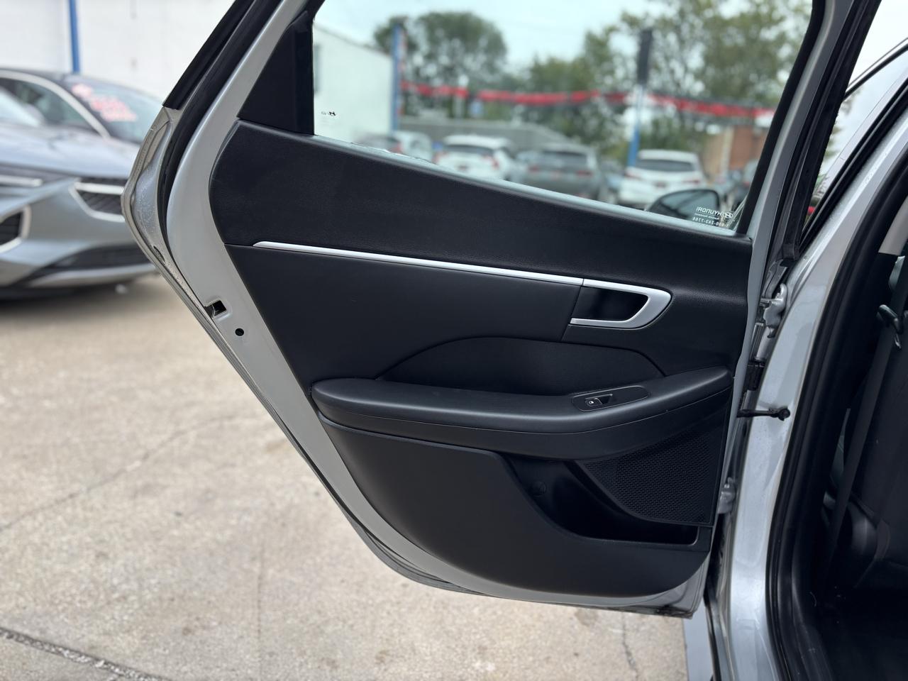 Hyundai Sonata SEL 2025