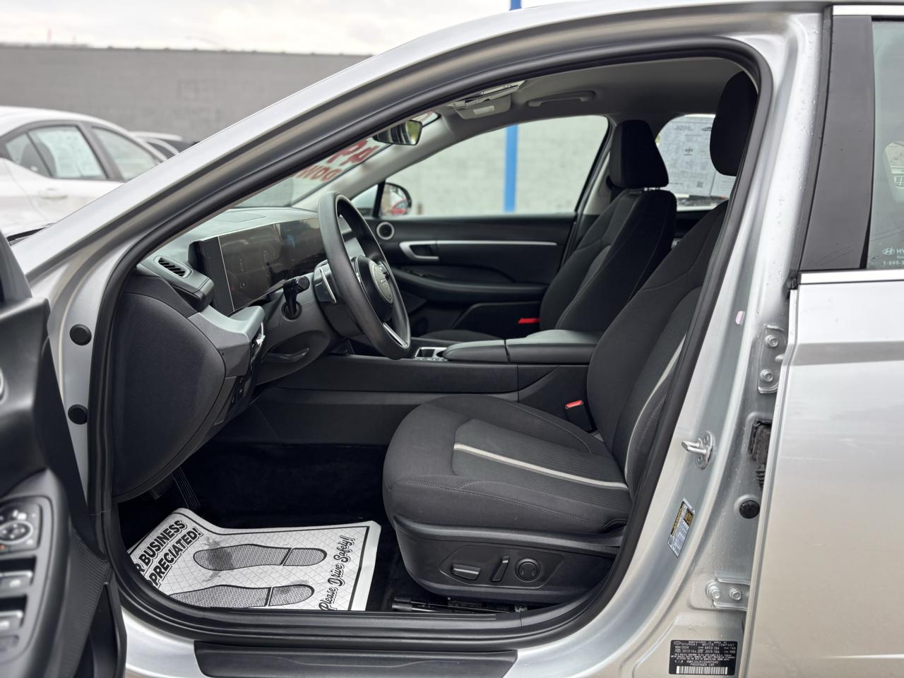 Hyundai Sonata SEL 2025