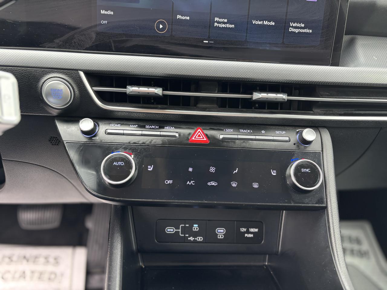 Hyundai Sonata SEL 2025