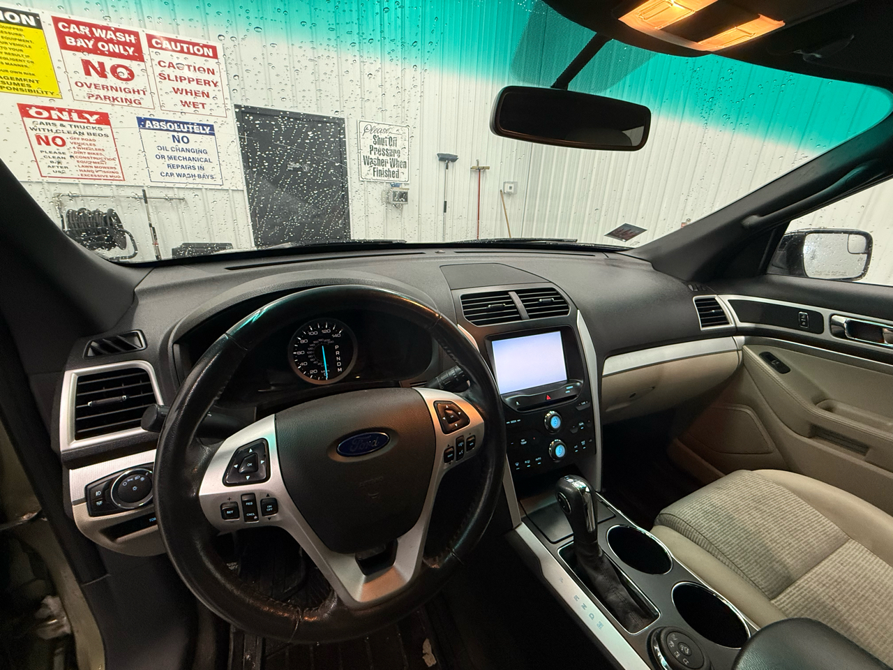 Ford Explorer XLT 4WD 2013