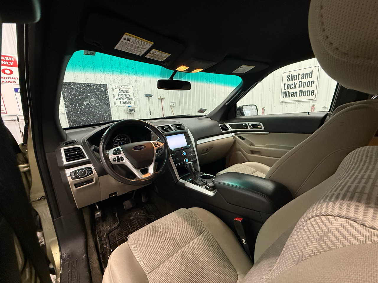 Ford Explorer XLT 4WD 2013