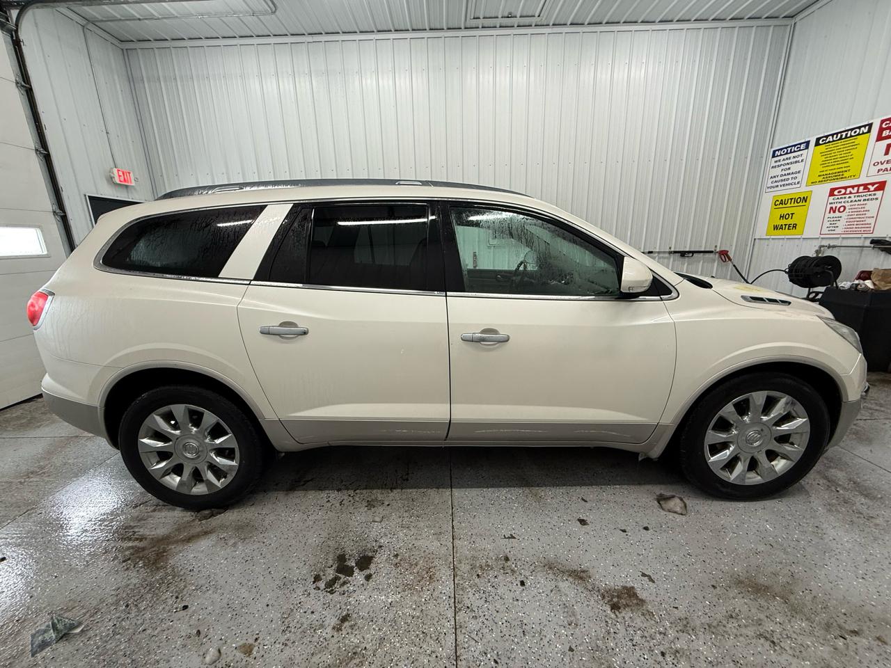 Buick Enclave Premium AWD 2012