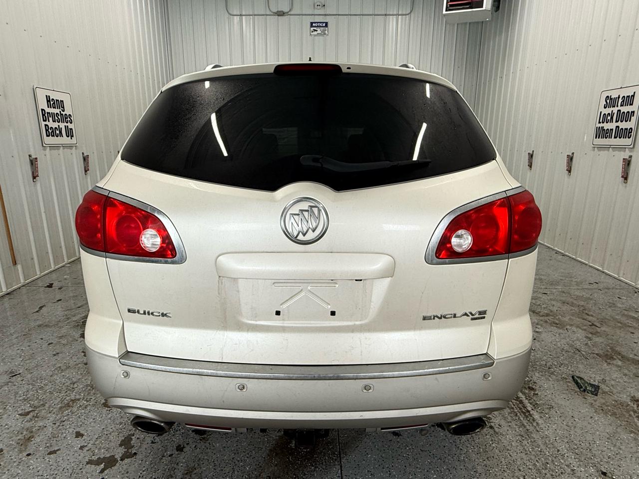 Buick Enclave Premium AWD 2012