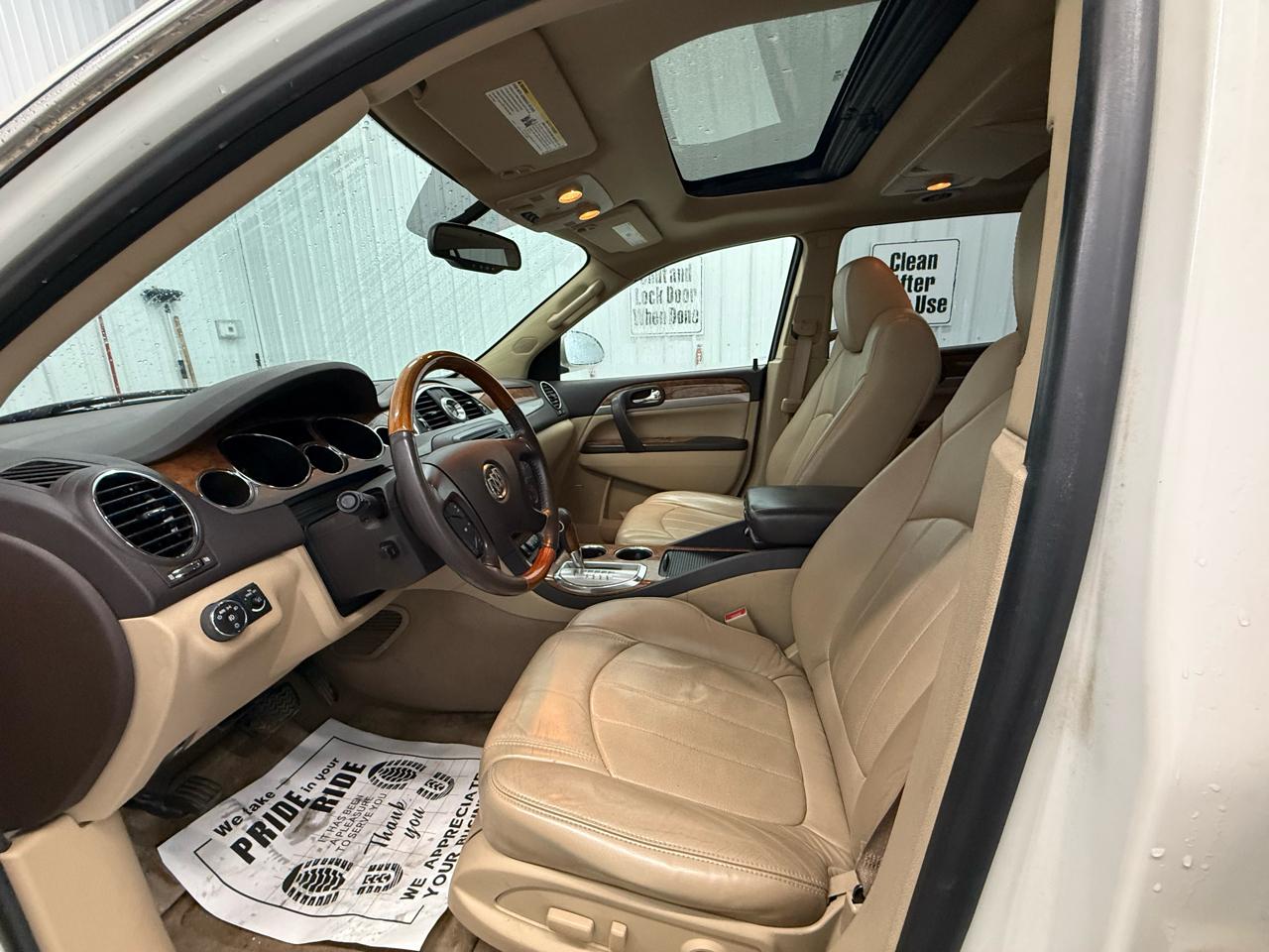 Buick Enclave Premium AWD 2012