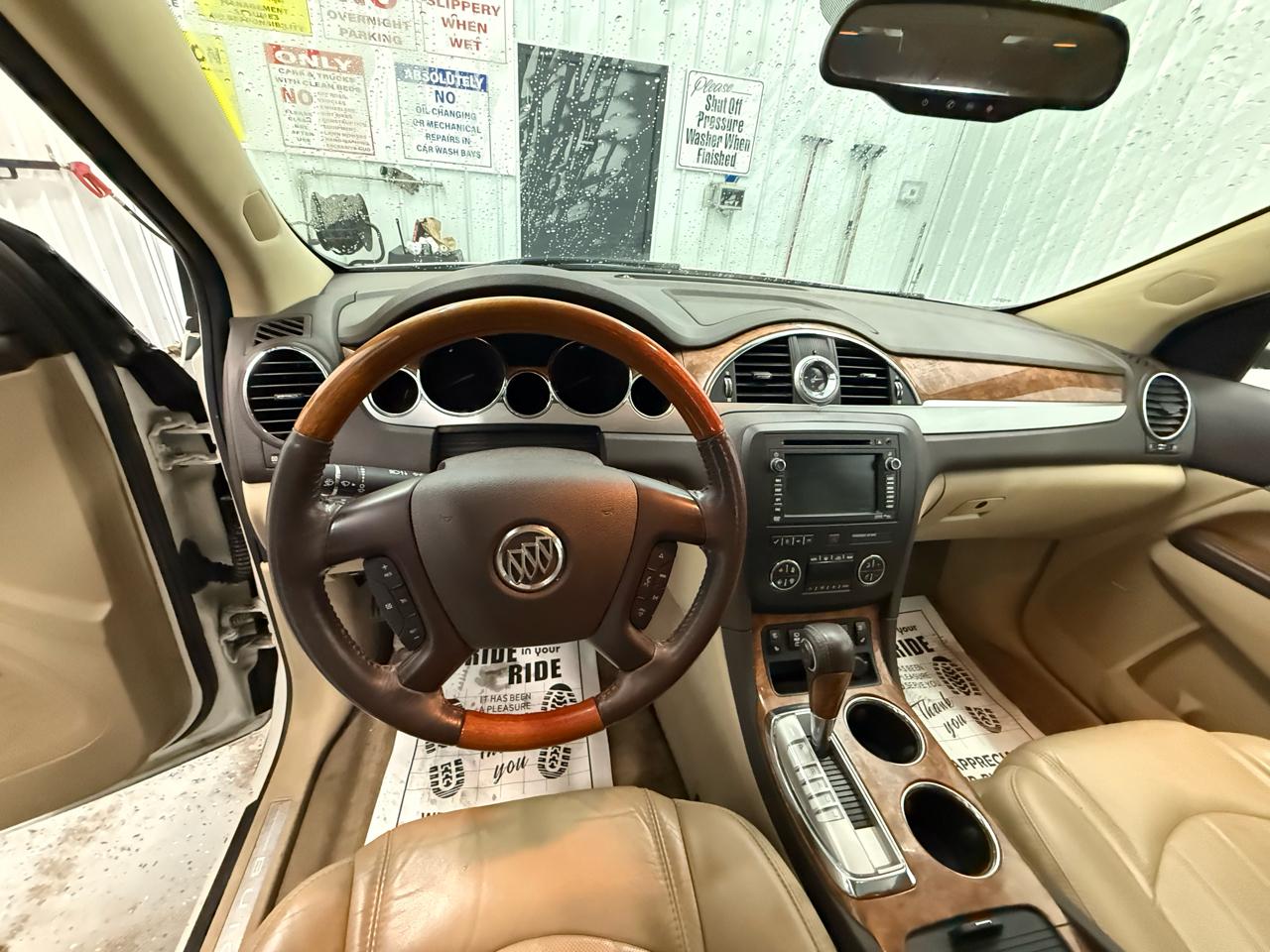 Buick Enclave Premium AWD 2012