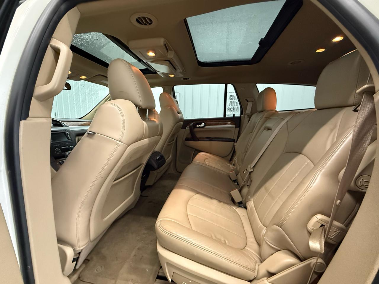 Buick Enclave Premium AWD 2012