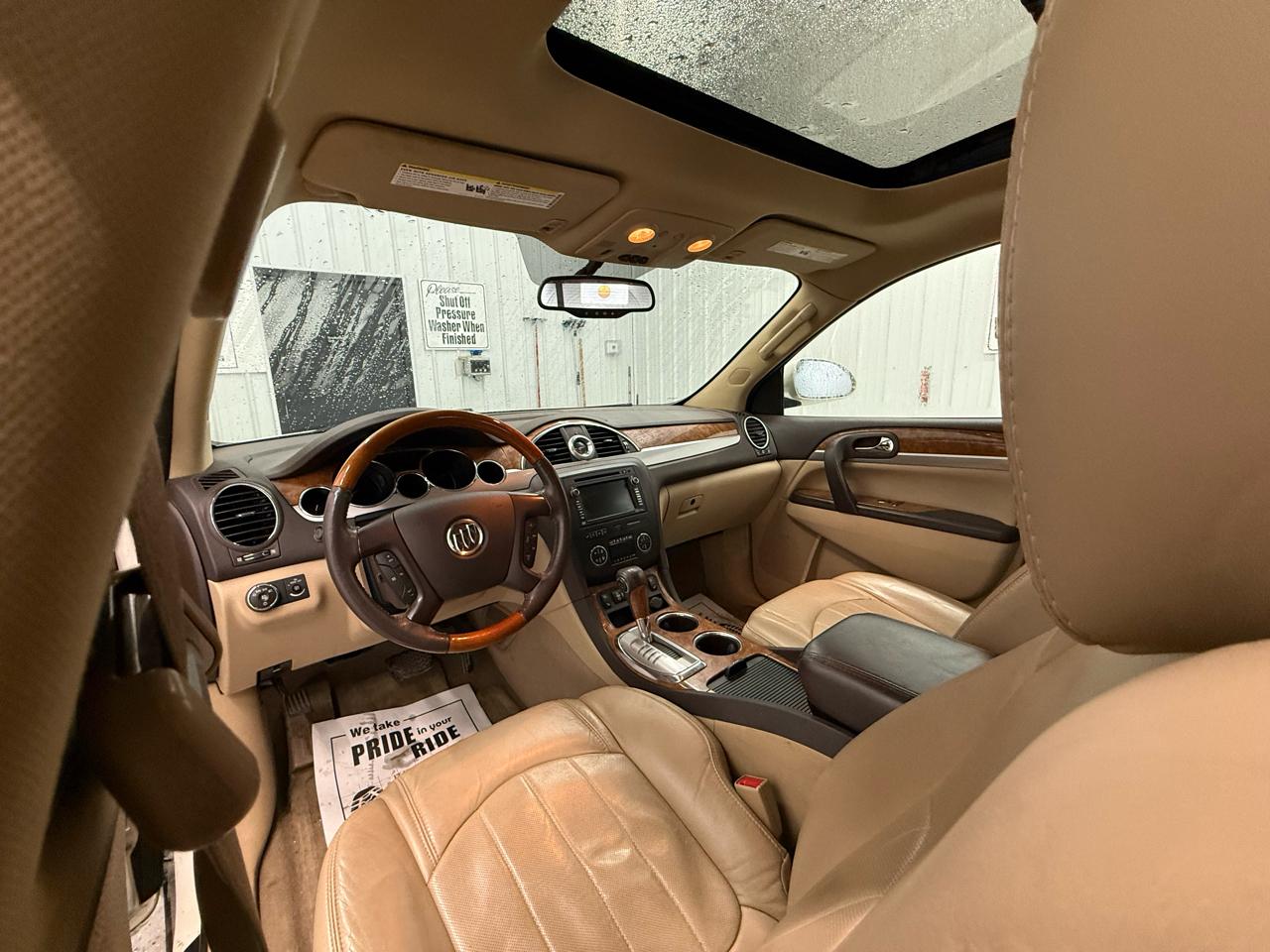 Buick Enclave Premium AWD 2012