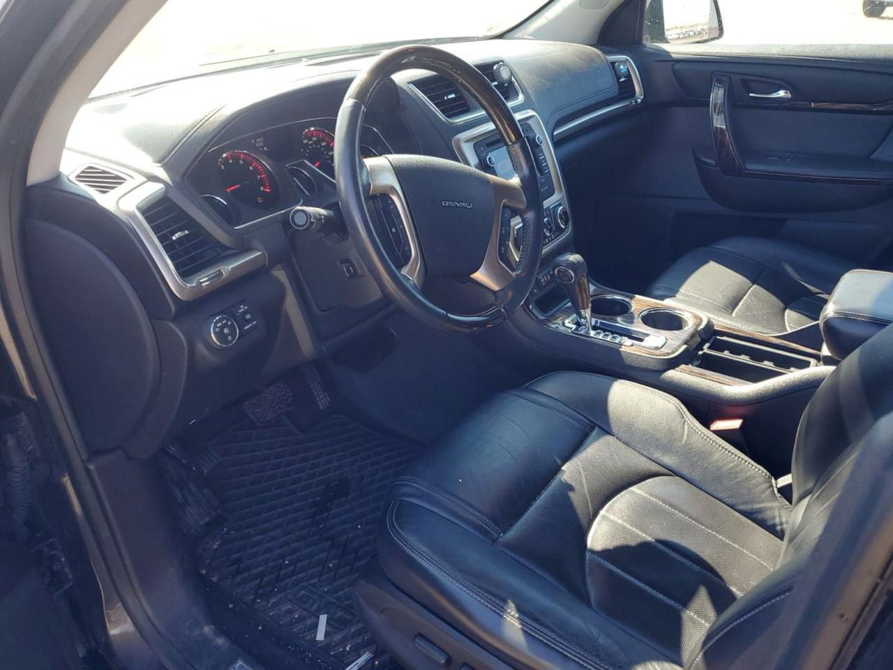 GMC Acadia Denali AWD 2013