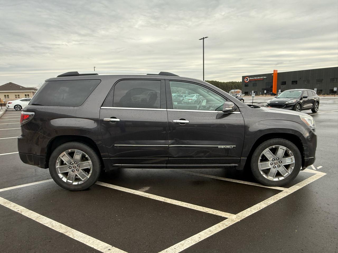 GMC Acadia Denali AWD 2013