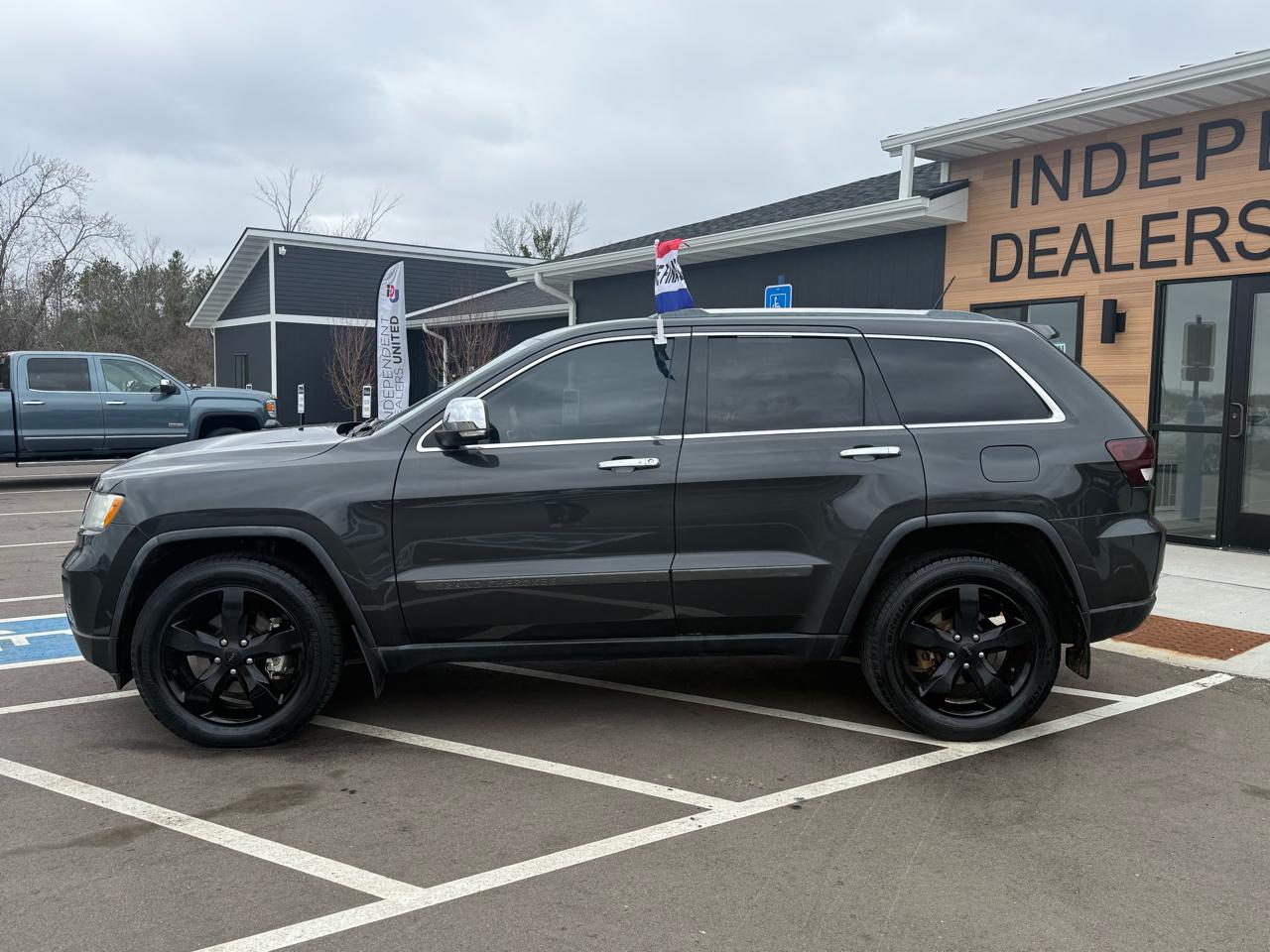 Jeep Grand Cherokee Overland 4WD 2011