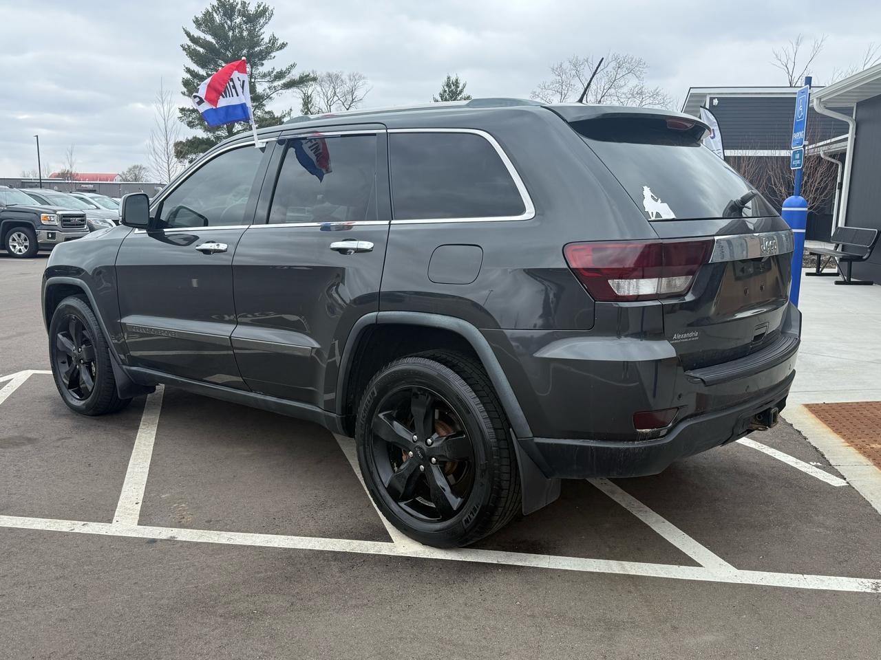 Jeep Grand Cherokee Overland 4WD 2011