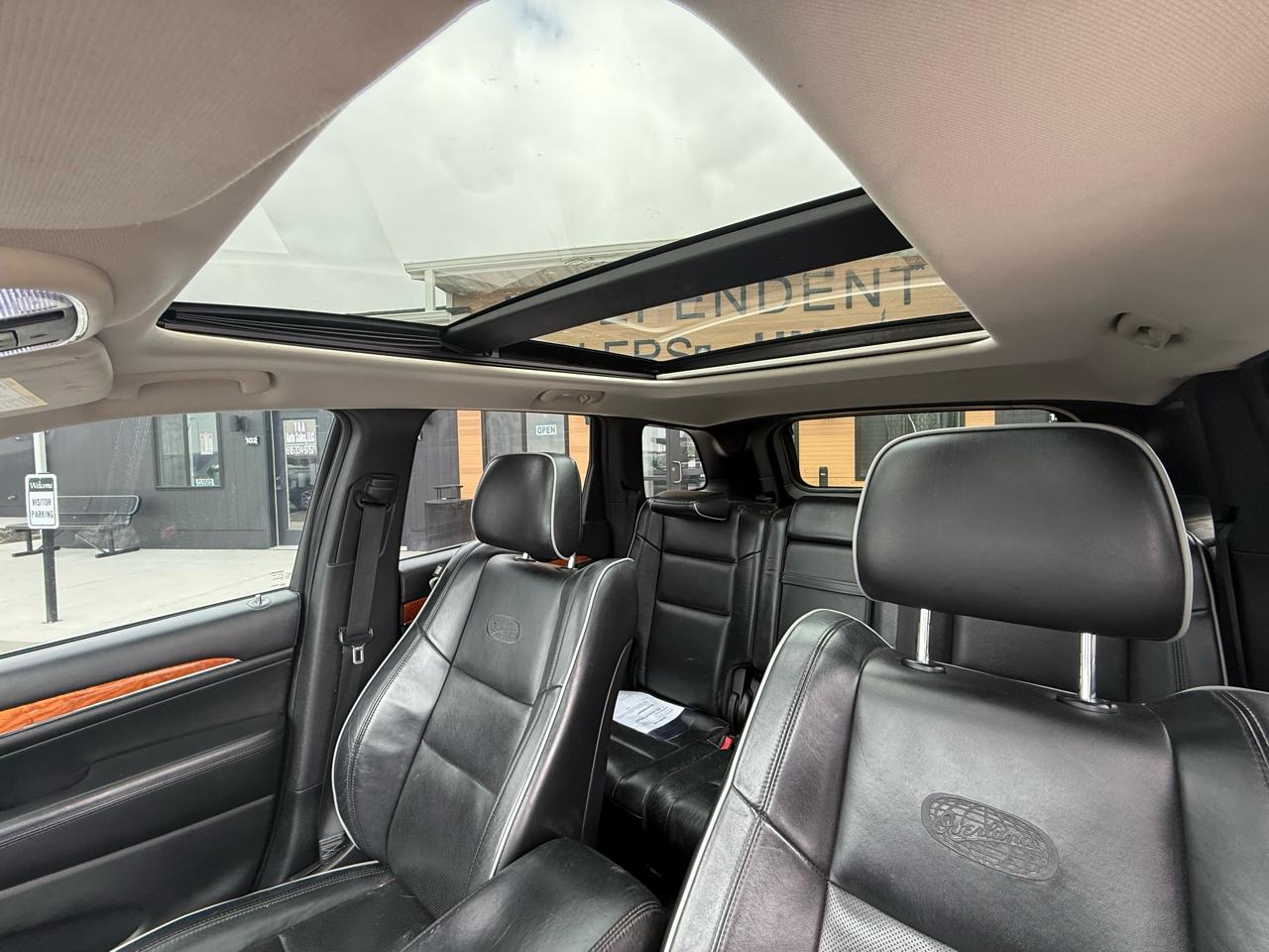 Jeep Grand Cherokee Overland 4WD 2011