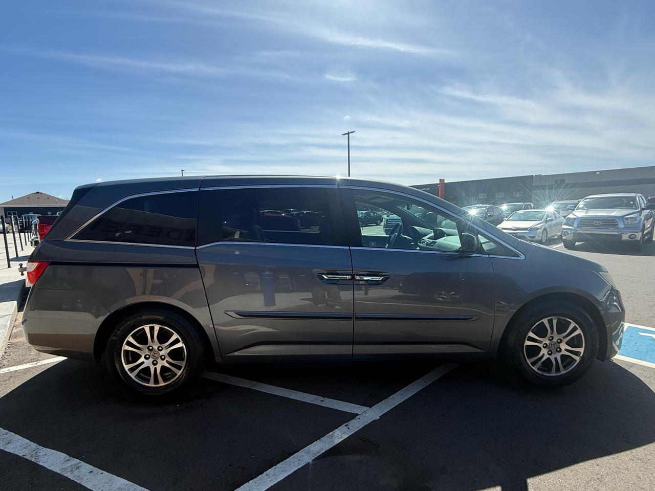 Honda Odyssey EX-L 2011