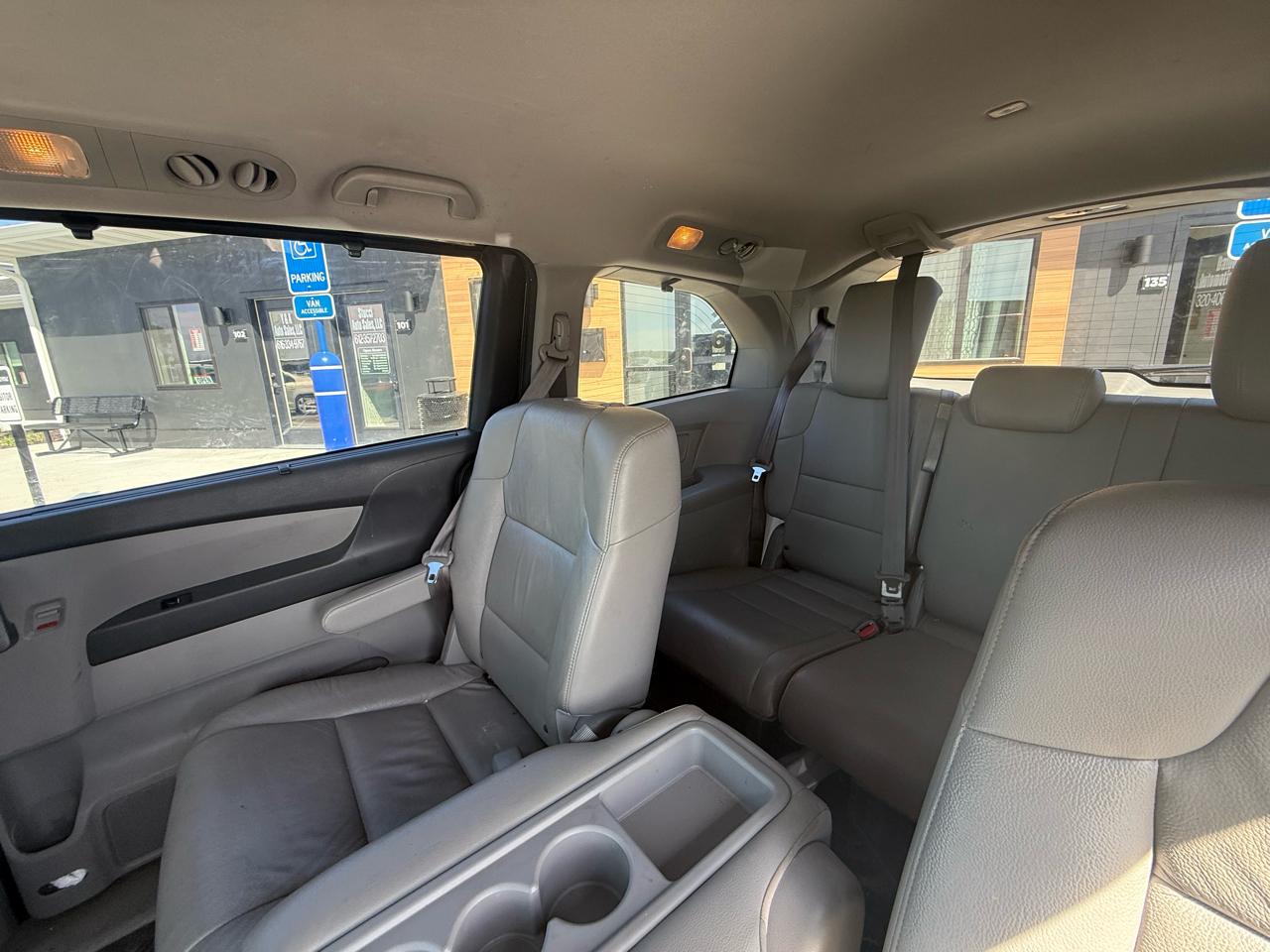 Honda Odyssey EX-L 2011