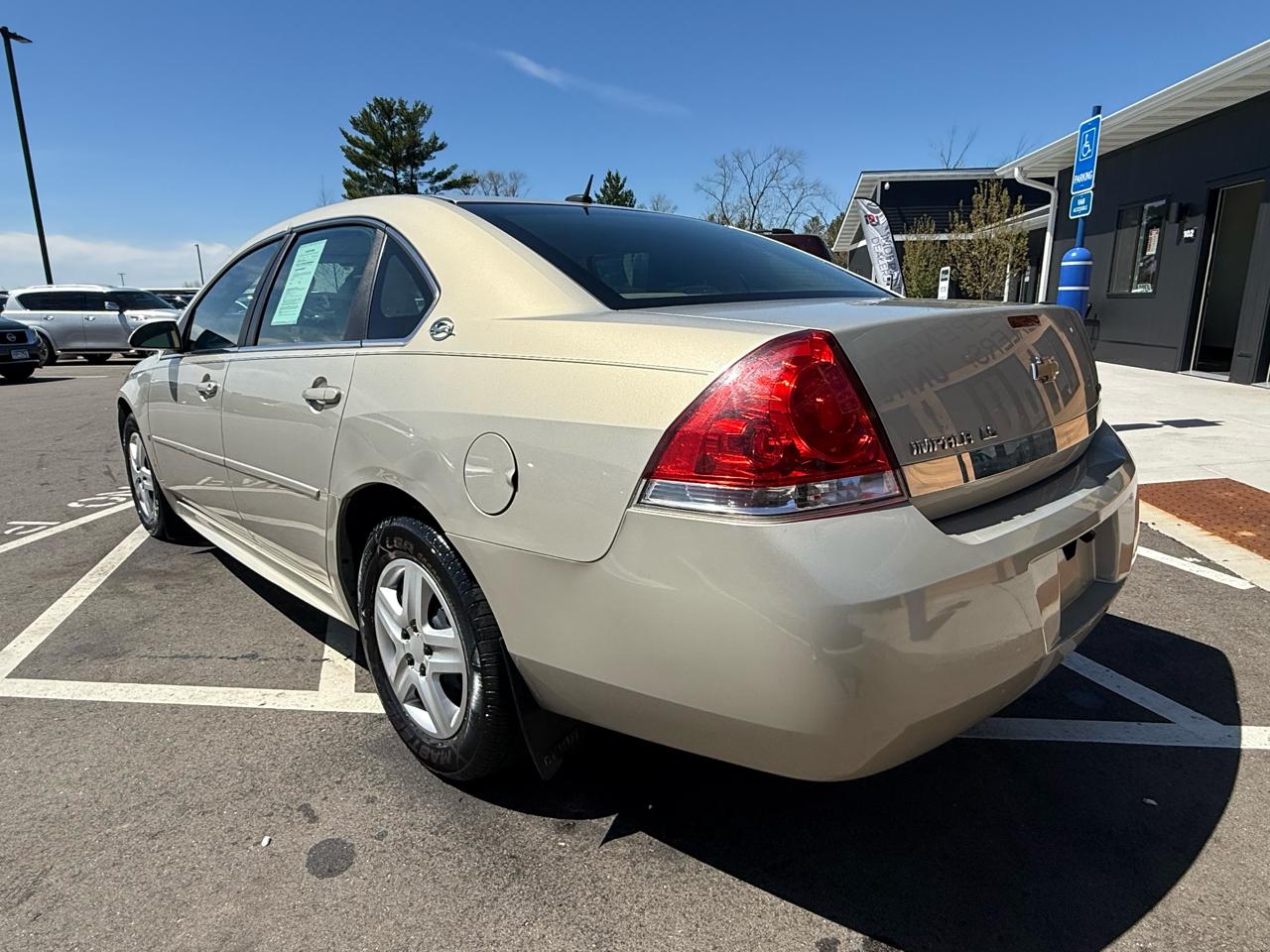 Chevrolet Impala LS 2009