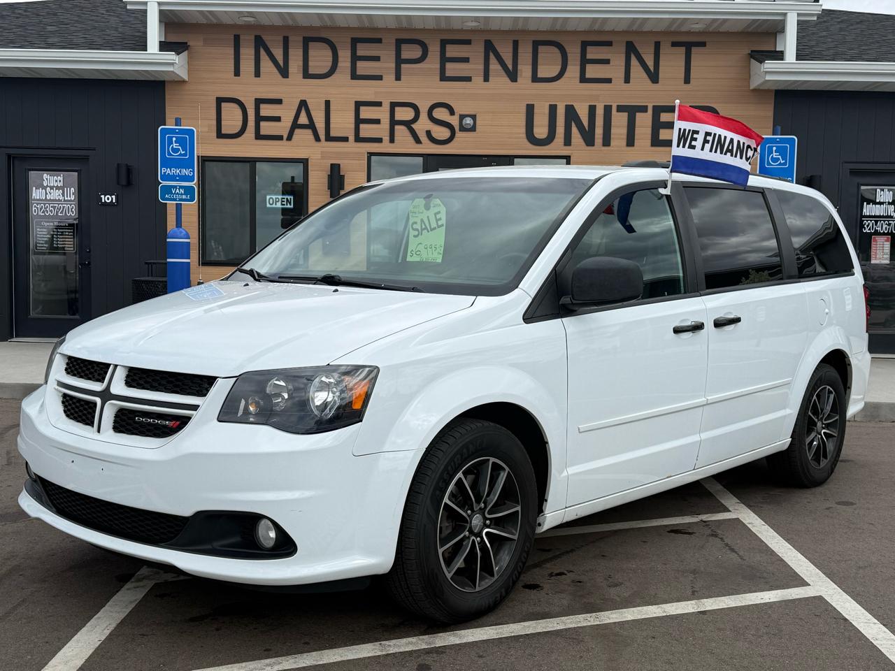 2017 Dodge Grand Caravan GT's photo